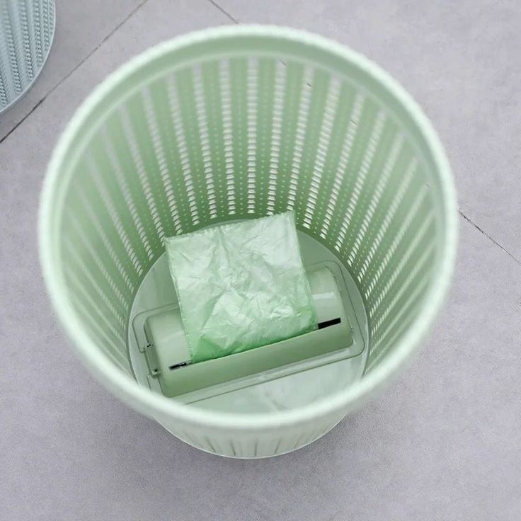 Binova Smart Trash Bin